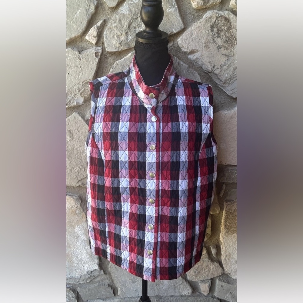 Baxter & Wells‎ Vest XL Red  48"Plaid Quilted Snap Front Pockets Excellent